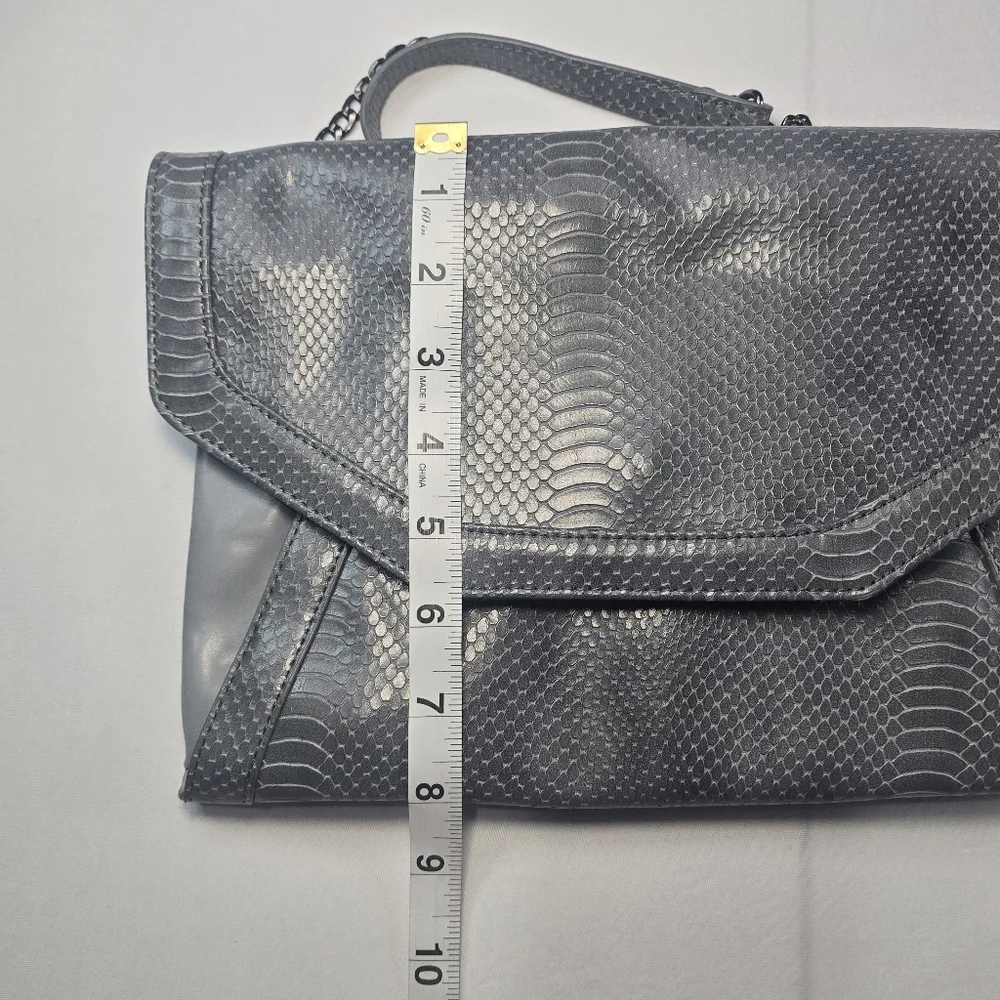 Limited Edition Envelope‎ Grey Snakeskin Clutch Foldover Crossbody